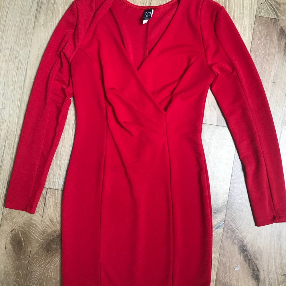 V-Neck look Sleeve Red Mini Dress